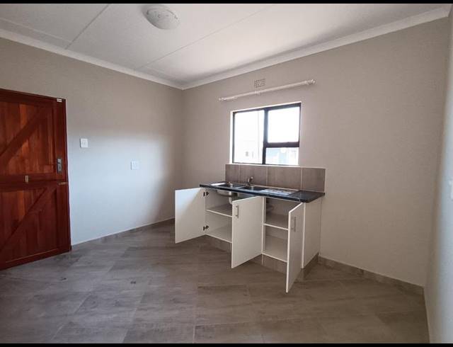 3 BEDROOM HOUSE FOR SALE IN QUEENSTOWN CENTRAL